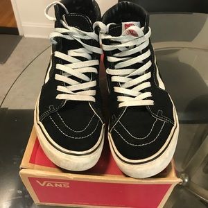 High top Vans (Sk8-hi reissue)